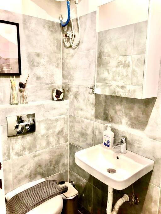 אתונה Akadimias Apartment 1 מראה חיצוני תמונה